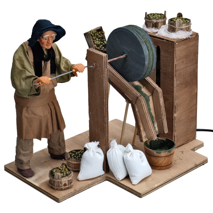 Man with olive mill 25 cm moving series