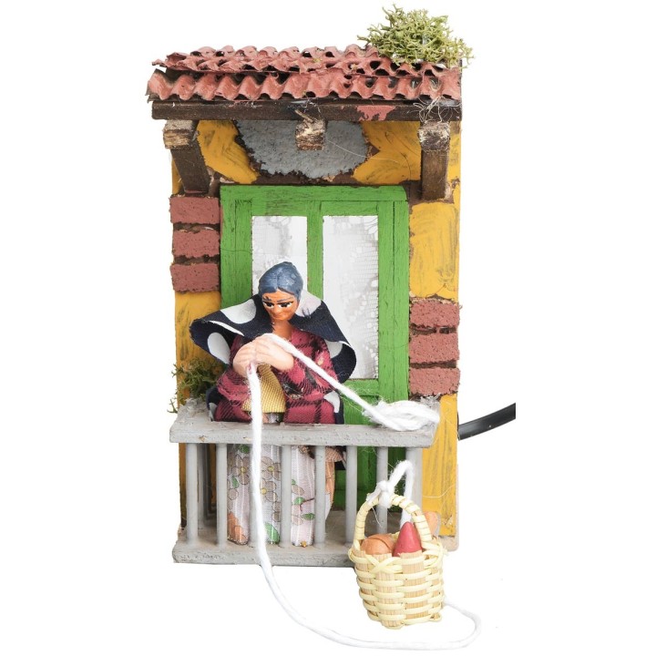 Woman with basket 8 cm moving