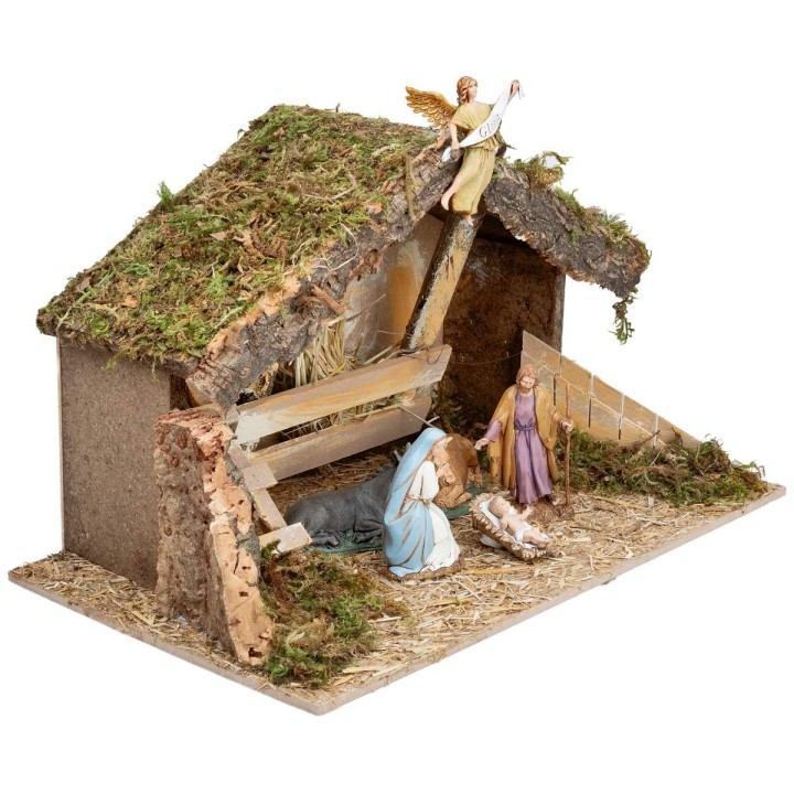 Cabaña con pesebre y escalera lateral completa con estatuas