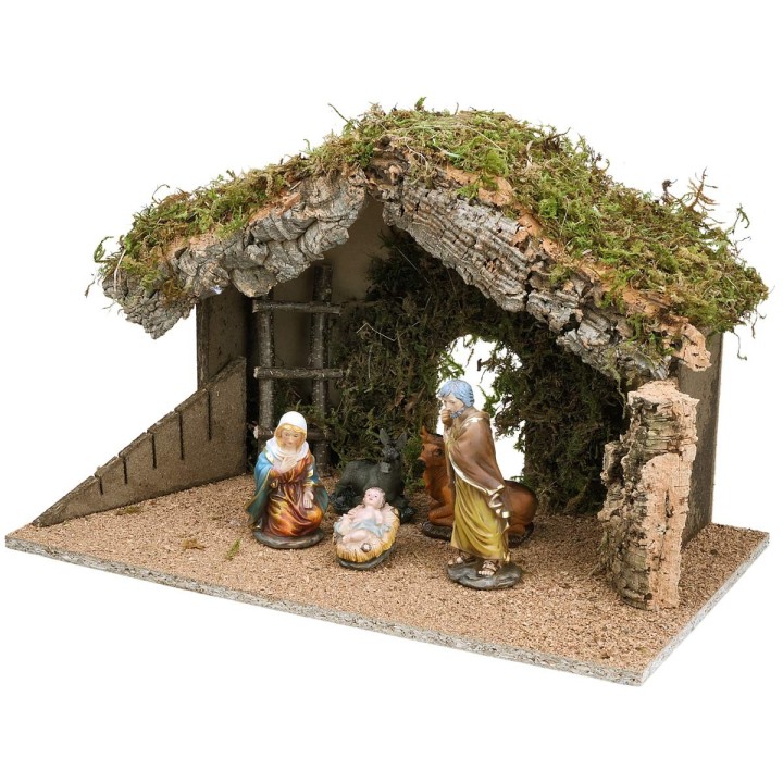 Hut with sloping roof and large central opening complete with