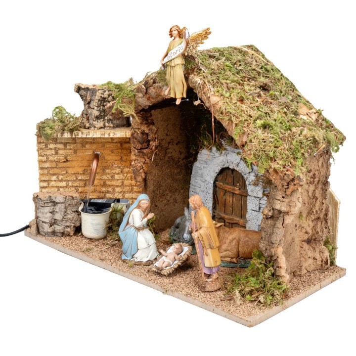 Stable with gate and working fountain complete with Landi