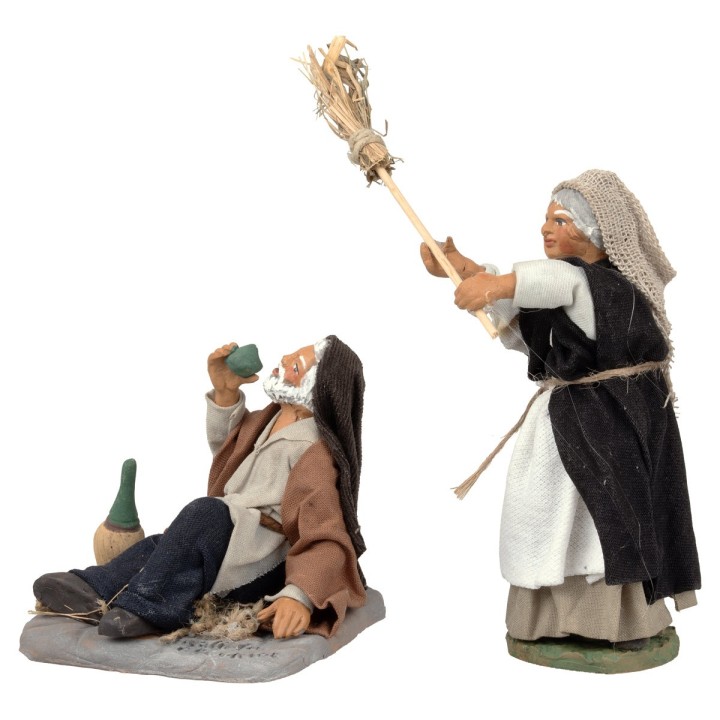 Set mujer que golpea a marido serie 12 cm