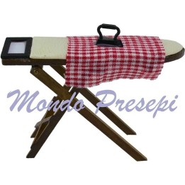 Asse da stiro con ferro cm 10x3x7 h.